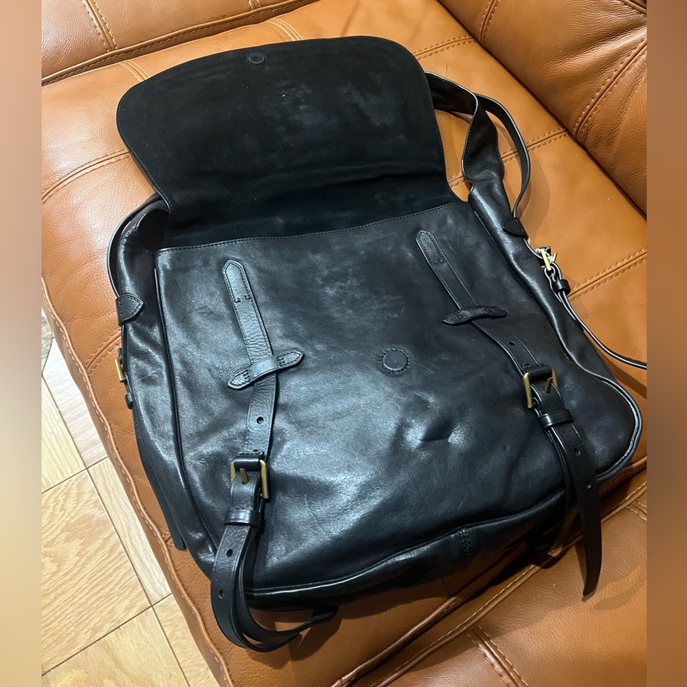 Polo Ralph Lauren Black Leather Moto Bag. - Picture 4 of 13